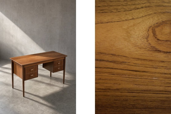 Image 1 of Scrivania vintage in teak stile scandinavo moderno di metà secolo con cassetti, anni '60