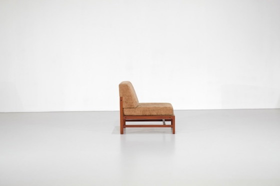 Image 1 of Fauteuil van hout, bekleed met stof, Italië, jaren 60.