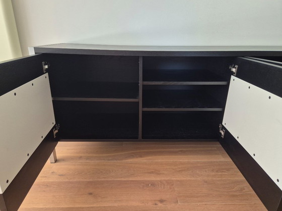 Sideboard in Schwarz und Weiß, 240 x 76,5 x 50 – Metal, Wood (photo 3 of 5)