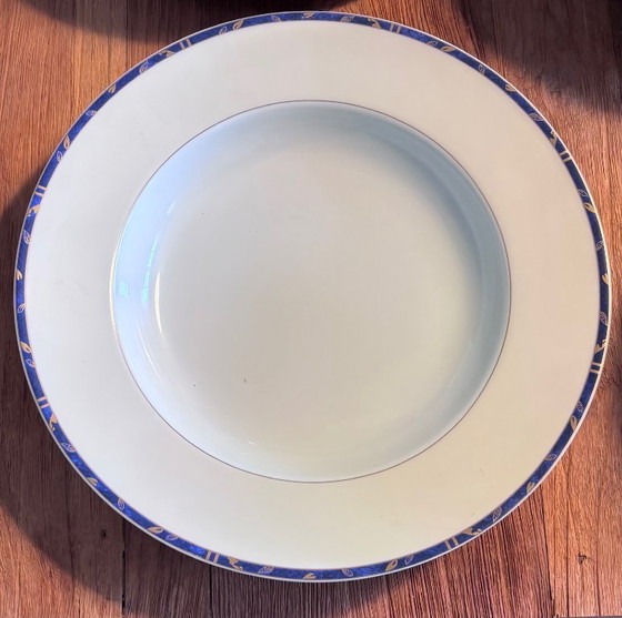 Image 1 of Service de table Guy Degrenne. 117 pièces, complet. Porcelaine de Limoges. Neuf.