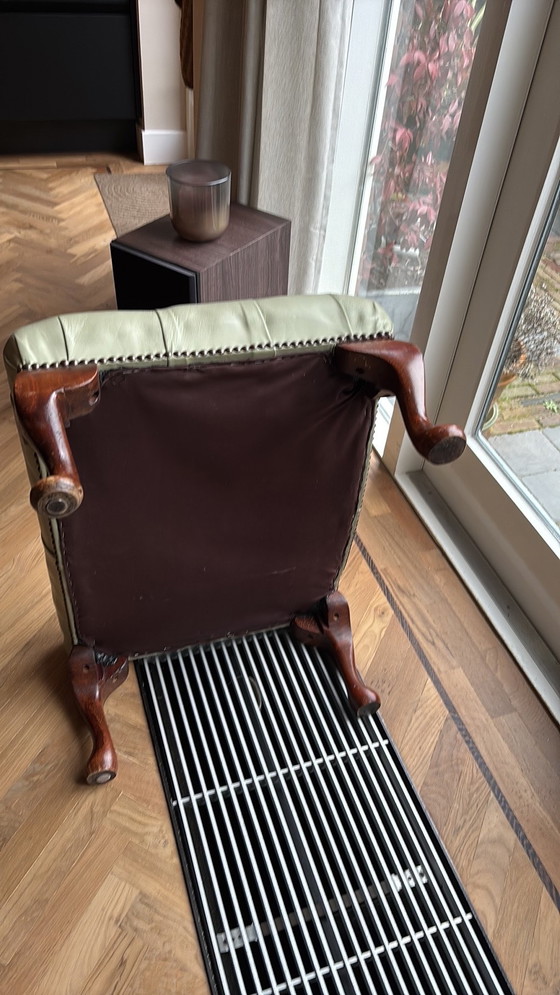 Image 1 of Chesterfield Queen Ann voetenbank