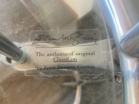 Image 1 of Table d'appoint classique Eileen Gray en verre transparent