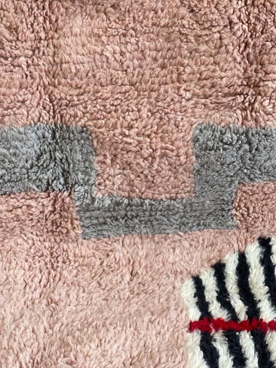 Image 1 of Tapis berbère tissé main traditionnelle 1,5/2,5 m