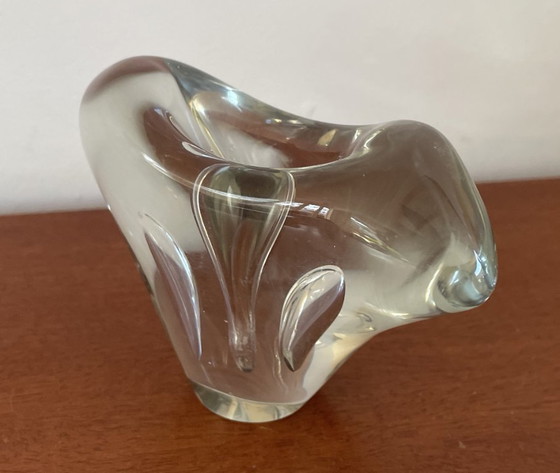Image 1 of vintage Jaakko Niemi heart vase. Nuutajarvi Notsjo. Finnish glass. signed in 1961.