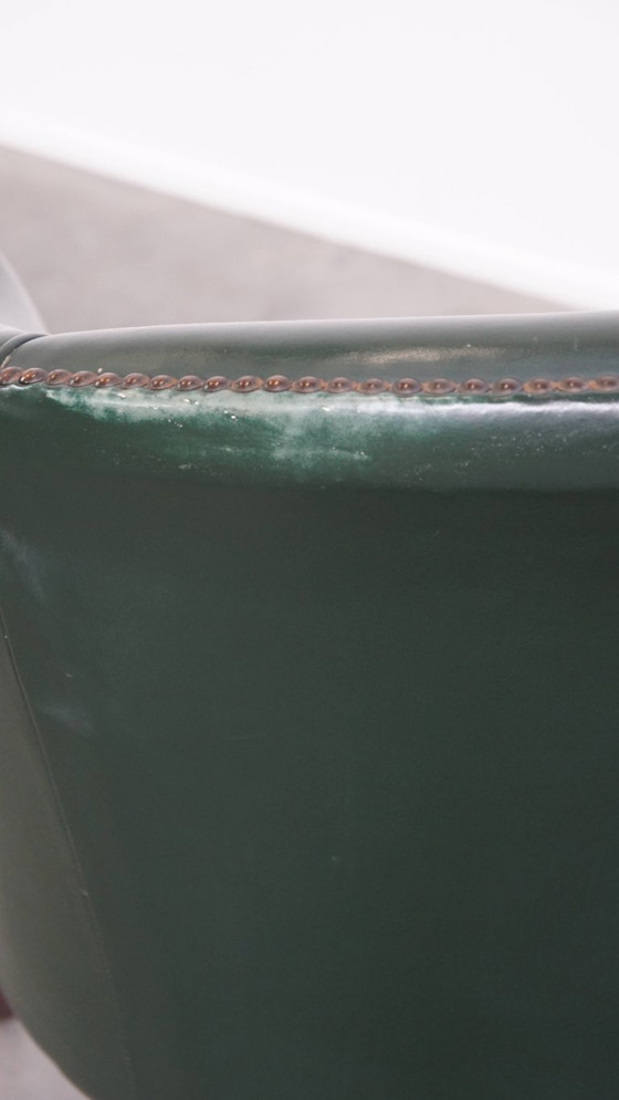 Image 1 of Beistell-/Ess-/Bürostuhl aus grünem Rindsleder und Holz im englischen Stil