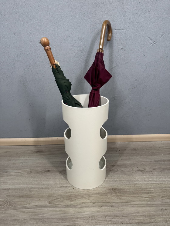 Image 1 of Paragüero de mediados de siglo, de estilo espacial: diseño de plástico de la década de 1960