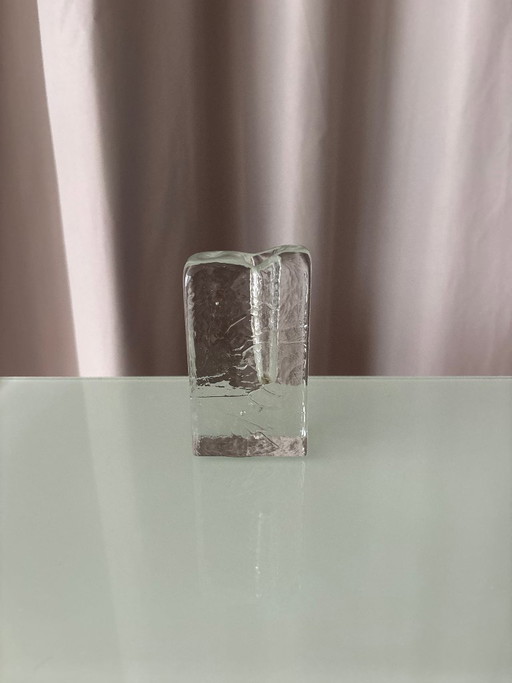 Jarrón Escultórico de Cristal Vintage para Brotes – Cristal Hielo Brutalista – Estilo Mid-Century