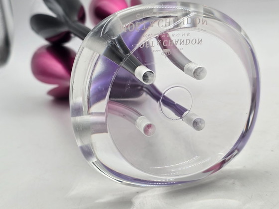 Image 1 of Champagne flutes in houders Moët & Chandon