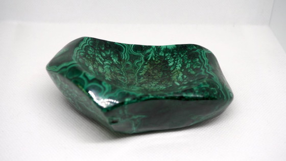 Image 1 of Vintage ashtray/trinket dish in polished natural malachite, circa 1970