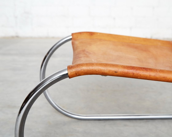 Ludwig Mies van der Rohe MR Lounge  Chair for Thonet – Armchairs, Leather (photo 9 of 14)