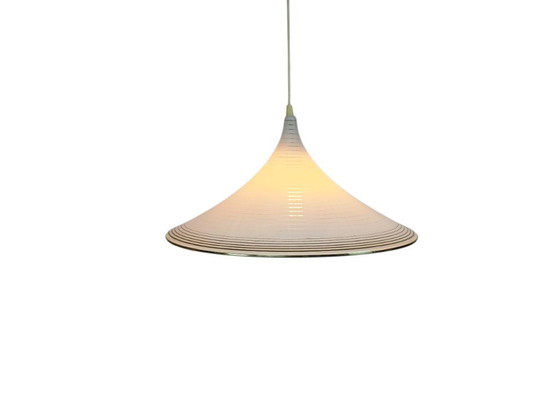 Image 1 of Lampada a tromba vintage - cappello da strega - Meblo - lampada a sospensione - plastica - oro - anni '70