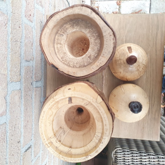 Set di 2 vasi in legno torniti a mano con bordo in corteccia (30 cm e 24 cm) – Oggetti decorativi, Wood (photo 4 of 14)