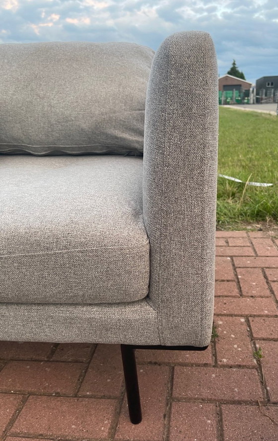 Image 1 of Sofá esquinero moderno de tela gris