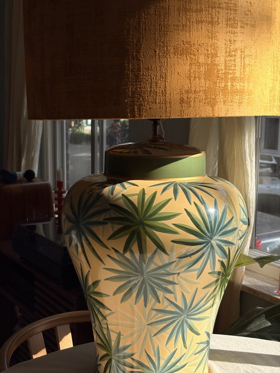 Image 1 of Authentic lamp with leaves