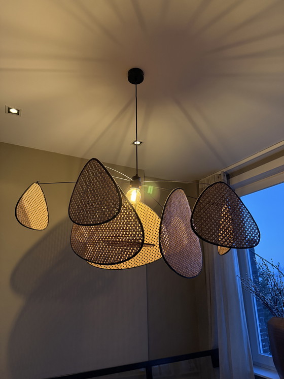 Image 1 of Lámpara colgante de caña de ratán con pantalla