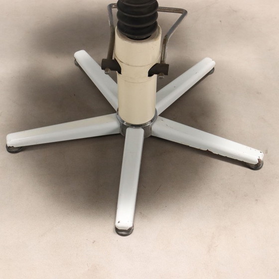 Image 1 of Friseurstuhl aus den 1970er Jahren