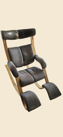Stokke Gravitty grijs leer