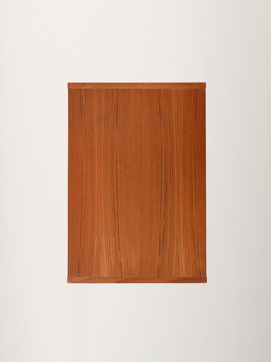 Image 1 of Mesita de noche escandinava de teca con forma de caja, años 60