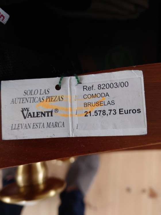 Image 1 of Cassettiere Valenti “Bruselas” – Design di lusso spagnolo 2004 – Dettagli in legno lucidato e ottone