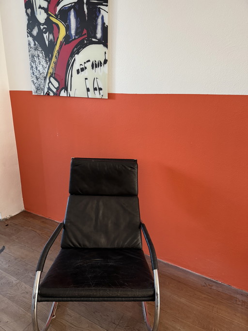 Icona del design: poltrona lounge Tecta D35 - Pelle nera e cromo