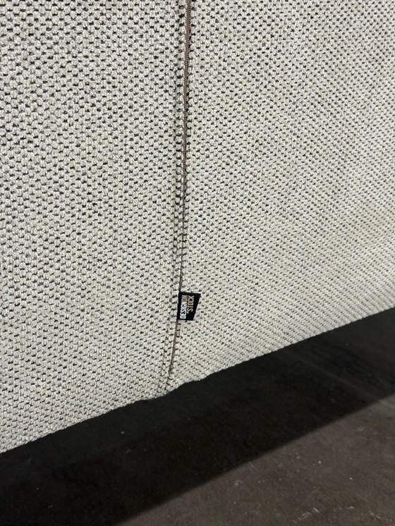 Image 1 of Diseño en Stock Bloq | Beige