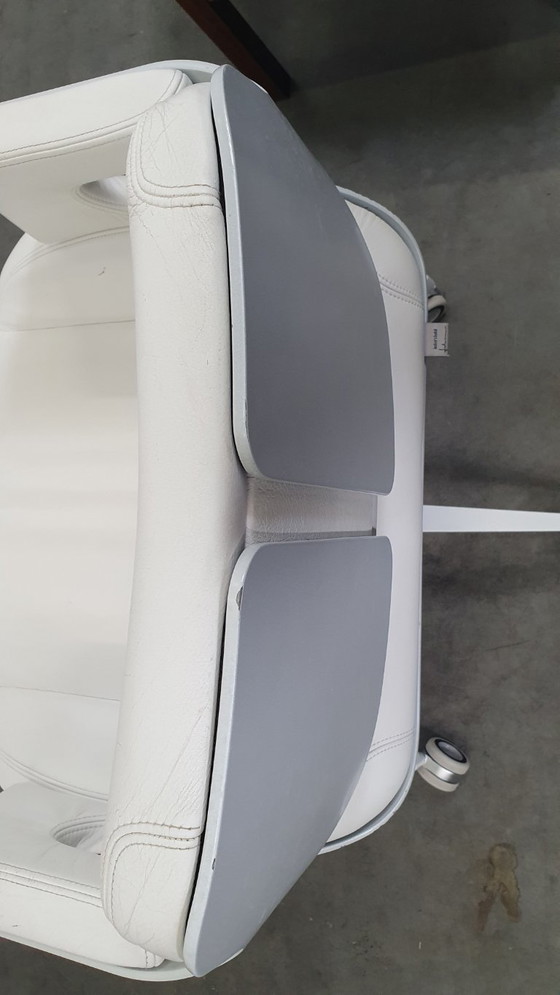 Image 1 of Interstuhl Silver 162S Bürostuhl, weißes Leder, James Bond