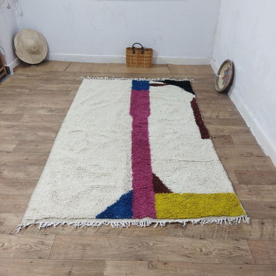 Image 1 of Handmade Moroccan Berber Rug – Modern Abstract Wool Carpet (245 × 150 cm)