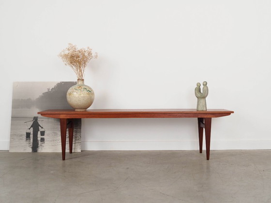 Image 1 of Eikenhouten dressoir, Deens design, jaren 70, productie: Denemarken