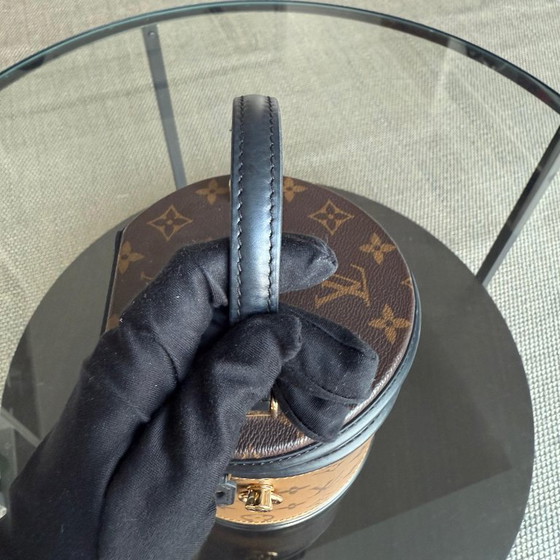 Image 1 of LOUISE VUITTON CANNES MONOGRAM REVERSE HANDTAS
