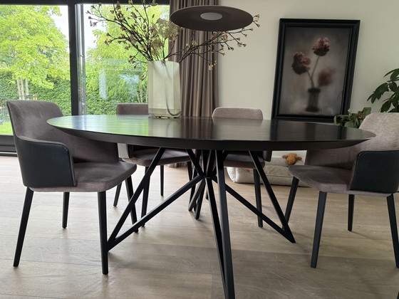 Image 1 of Studio Henk table noire - ronde 160