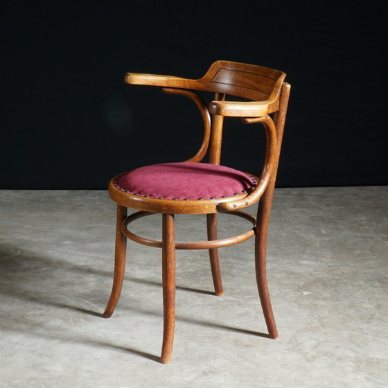 Antique Thonet 233 Chair – 1920s – Office chairs, Textile, Vintage (photo 4 of 8)
