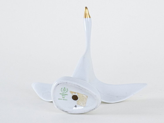 Image 1 of Figurine d'oie en porcelaine, design hongrois, années 1960, fabriquée par Holloháza