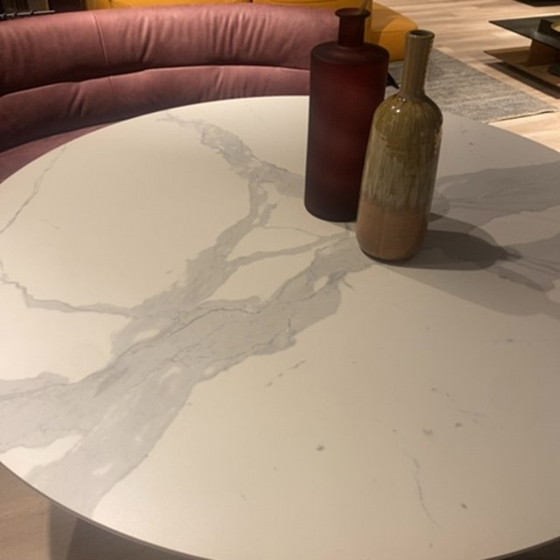 Image 1 of Mesa de comedor Dekimpe Chronos - Ø150