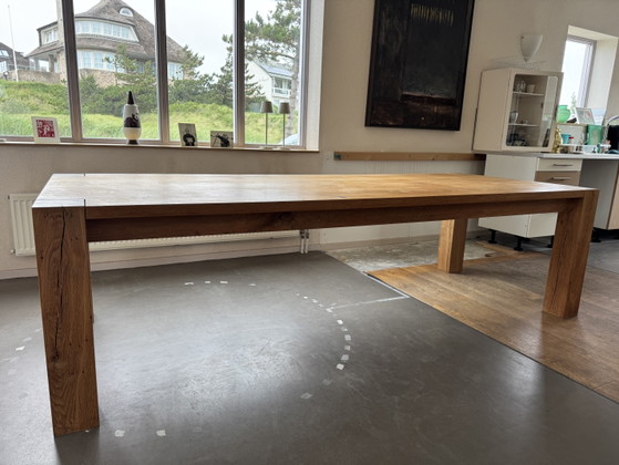 Image 1 of E15 Bigfoot eikenhouten eettafel 270 x 104,8 x 75