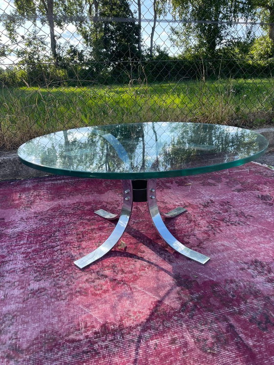 Image 1 of Round coffee table