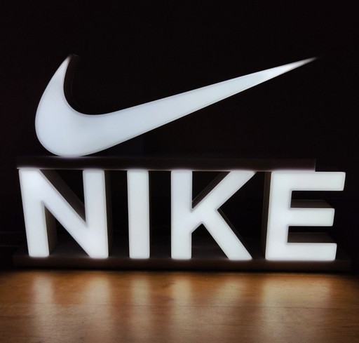 Nike & Swoosh Neonreclame