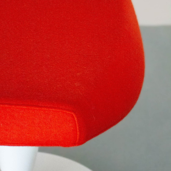 Image 1 of Poltrona girevole con pouf Cassina Auckland