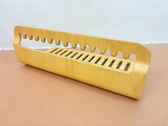 Image 1 of Percha de madera contrachapada curvada sueca - Kantra