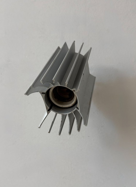 Image 1 of Coppia di applique vintage, vetro rosa e ottone, Francia, 1970