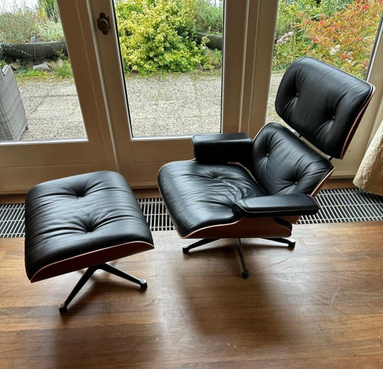 Vitra Eames Lounge Chair plus Ottoman WH:L – Poltrone, Leather, Wood (photo 3 of 13)