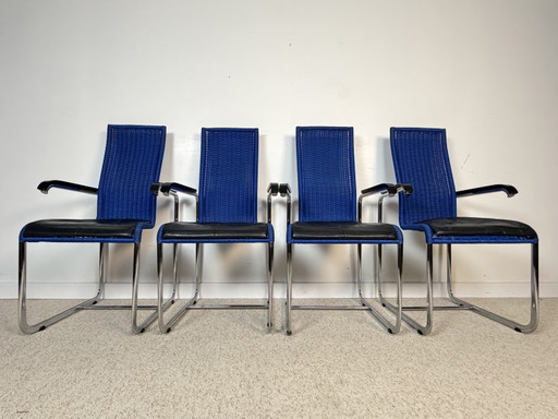 4 chaises