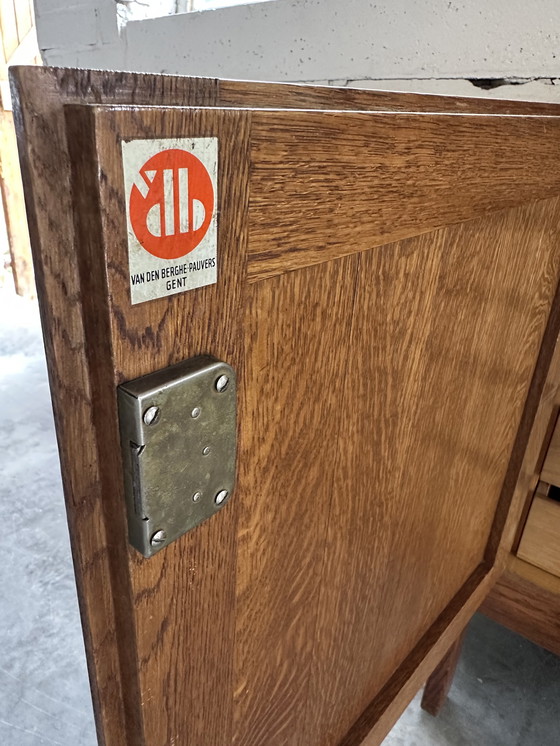 Image 1 of Eikenhouten buffetkast 'Weekend', Jos De Mey, Van Den Berghe-Pauvers, België, jaren 50