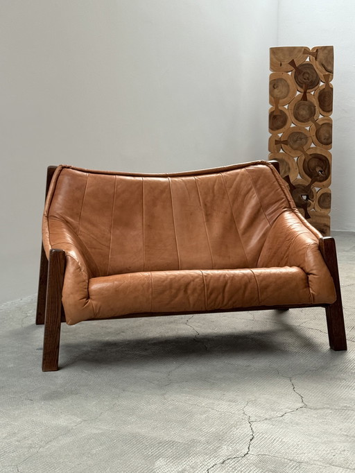 BRAZILIAN DESIGN 2-seater SOFA OAK WOOD COGNAC LEATHER IN THE STYLE OF MAISON REGAIN 1970s