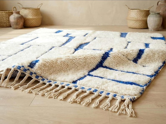 Image 1 of Handmade pure wool rug, traditional craftsmanship, 2/3 m