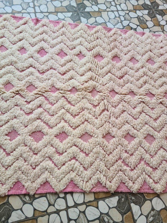 Image 1 of Authentischer, traditioneller, handgefertigter Naturwollteppich, 1,5 x 2,5 m