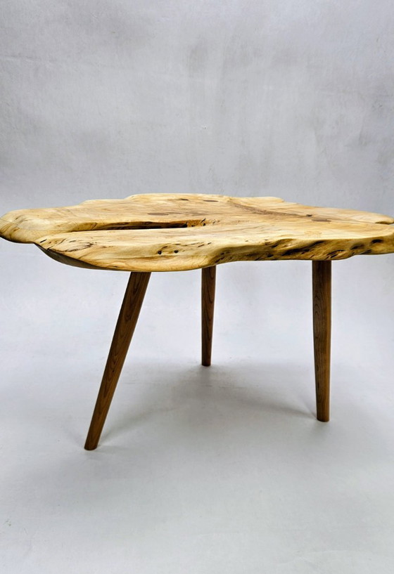 Image 1 of Decorative side table in Cherry