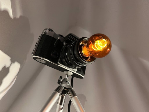 Lampe appareil photo Praktica vintage en métal