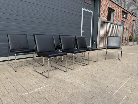 Image 1 of 8x Leolux dining chairs Black leather in MINT CONDITION!!