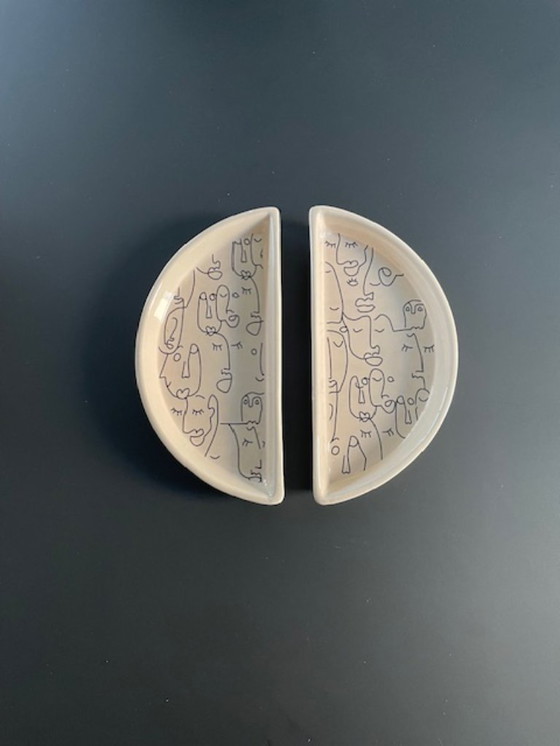 Image 1 of Artistieke set halve bordjes lijntekening