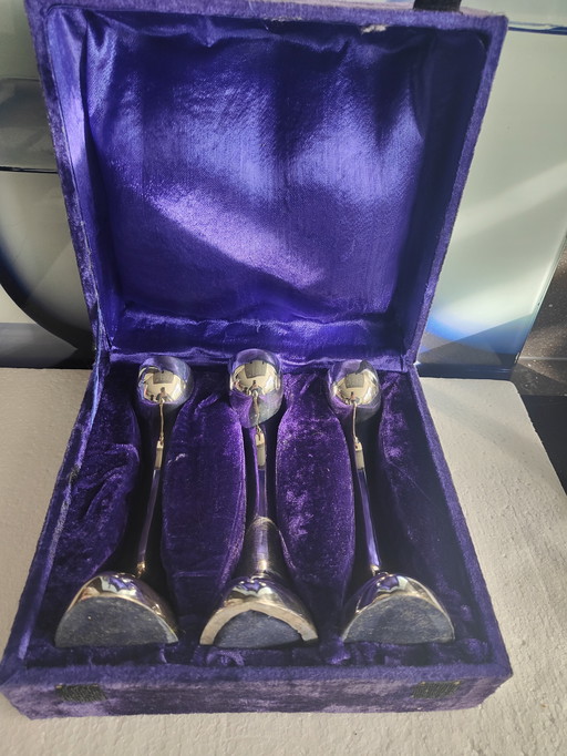 Satz von 3 Stücken in Box De Vecchi Petalo Style Versilberte Kerzenständer